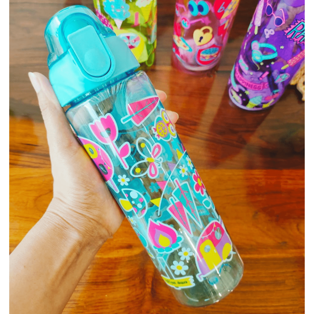 Colorful Kids Water Bottle with Fun PrintsLeakproof Water BottleCRAFTY CUDDLEColorful Kids Water Bottle with Fun PrintsSky Blue