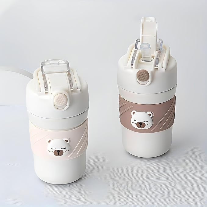 Set of 2 Cute Bear Tumblers – leak-proof water bottles with straw, rubber grip sleeves, and adorable bear design, perfect for kids and adults, 450ml each.