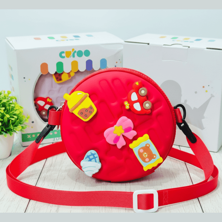 Kids Round Sling BagKids BagsCRAFTY CUDDLERed children&